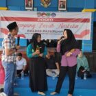 Kompak : Ibu-Ibu PKK semangat dan siap lawan narkoba.